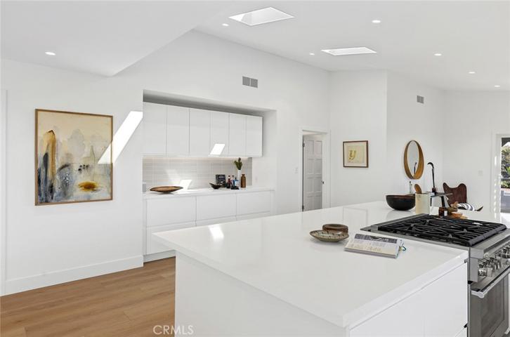 122 Avenida Cota, San Clemente, California 92672