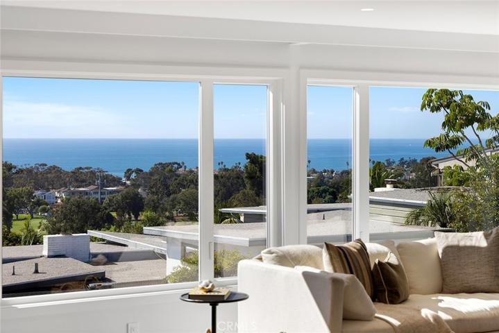 122 Avenida Cota, San Clemente, California 92672