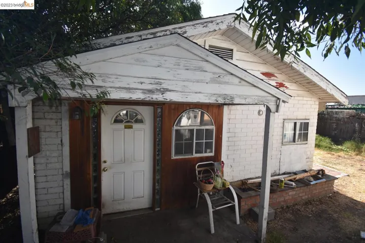 2236 Robindale Ave, Stockton, California 95205