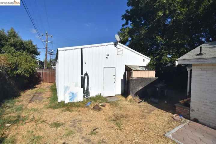 2236 Robindale Ave, Stockton, California 95205