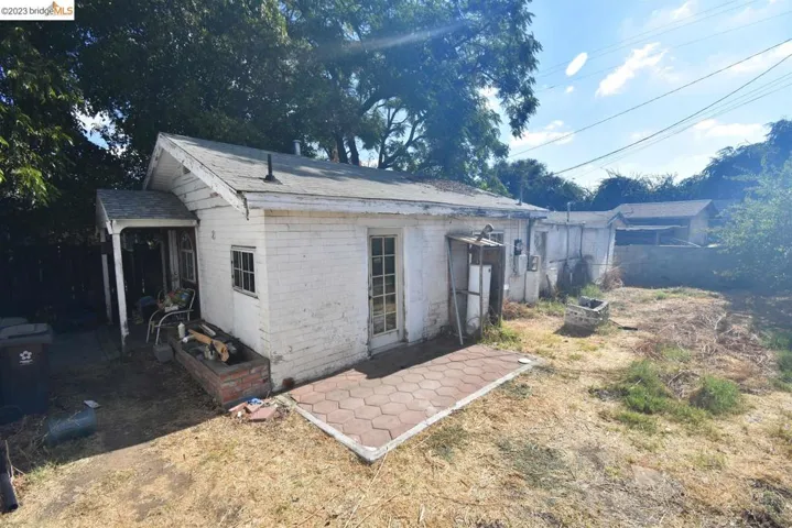 2236 Robindale Ave, Stockton, California 95205