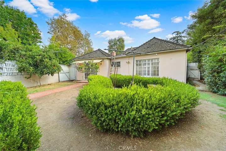 2829 Carlaris Road, San Marino, California 91108