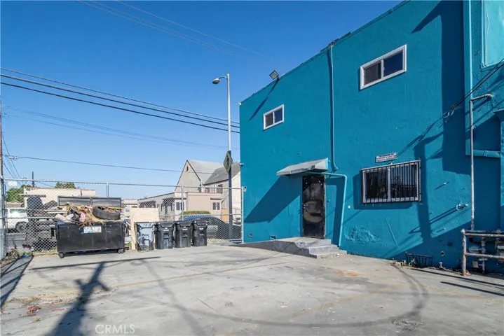 805 W 57th Street, Los Angeles, California 90037