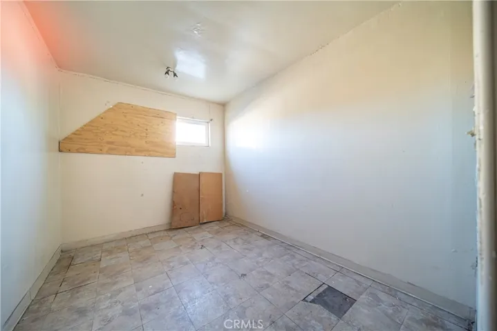 805 W 57th Street, Los Angeles, California 90037