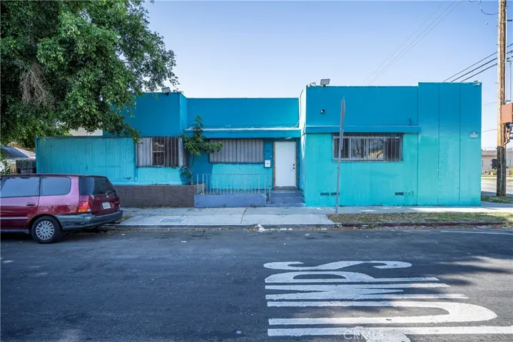 805 W 57th Street, Los Angeles, California 90037