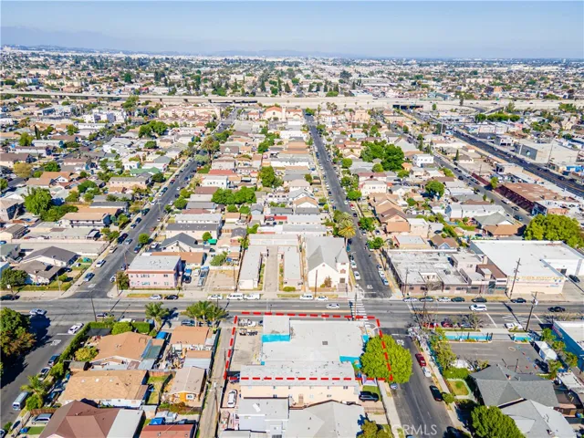 805 W 57th Street, Los Angeles, California 90037