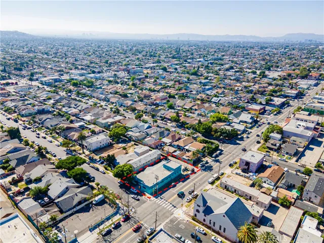805 W 57th Street, Los Angeles, California 90037