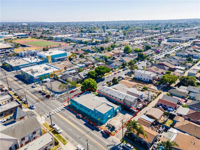 805 W 57th Street, Los Angeles, California 90037