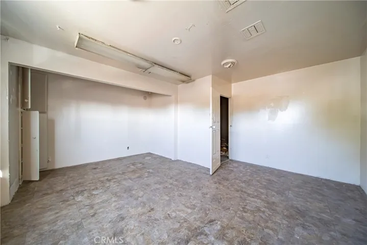 805 W 57th Street, Los Angeles, California 90037