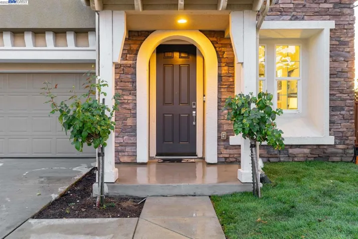 3302 Cydonia Ct, Dublin, California 94568
