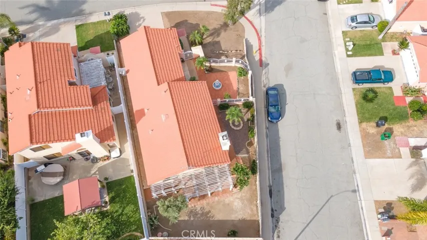 2049 London Way, Corona, California 92882