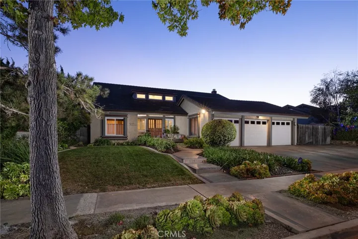 1797 Oriole Drive, Costa Mesa, California 92626
