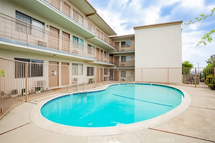 571 Fairview Avenue, Los Angeles, California 90033