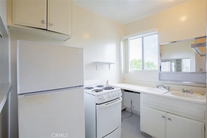571 Fairview Avenue, Los Angeles, California 90033