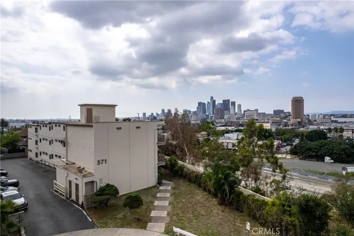 571 Fairview Avenue, Los Angeles, California 90033