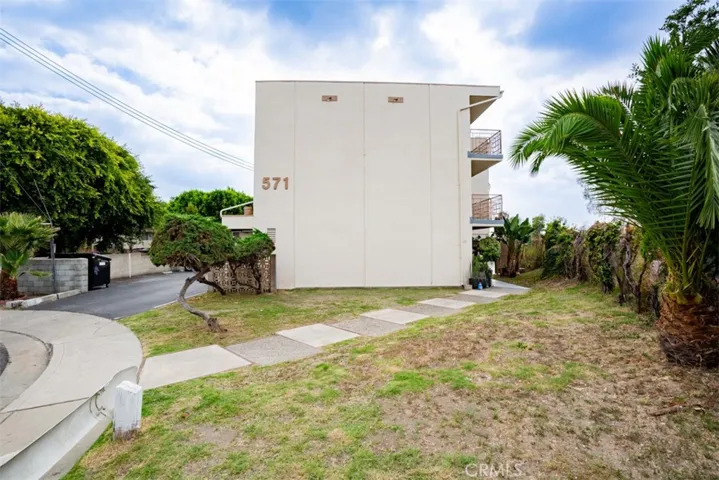 571 Fairview Avenue, Los Angeles, California 90033