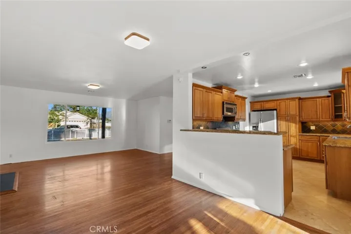 9169 Oneida Avenue, Sun Valley, California 91352
