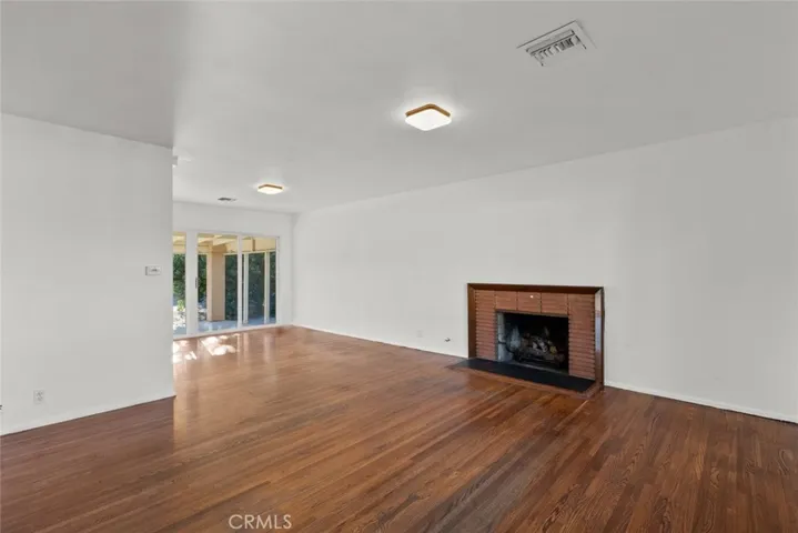 9169 Oneida Avenue, Sun Valley, California 91352