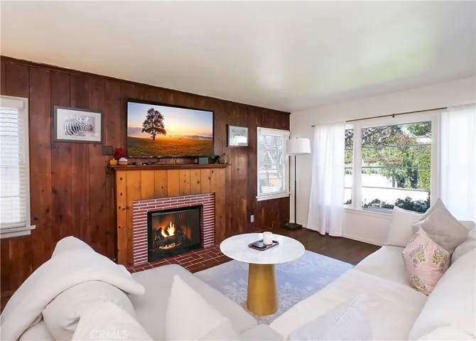 720 26th Street, Manhattan Beach, California 90266