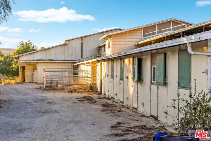 3047 Ballard Canyon Road, Los Olivos, California 93441