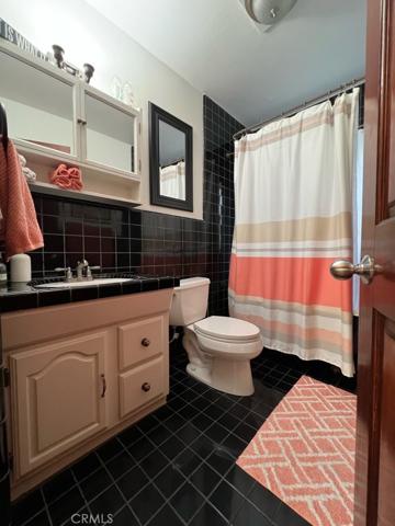 downstairs full bath