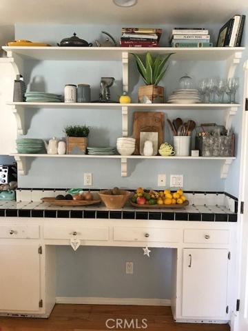 kitchen shelving