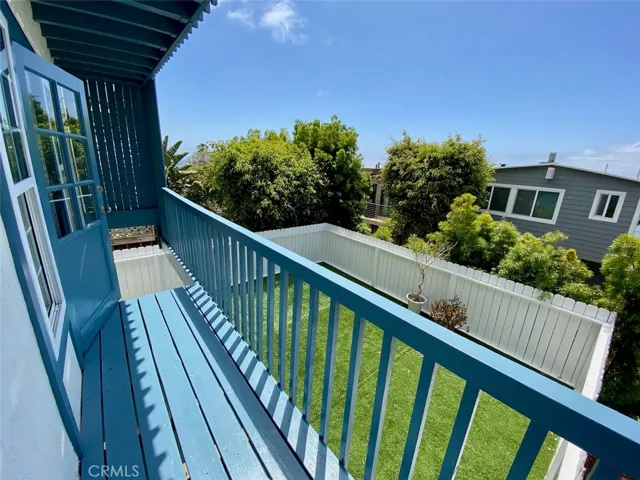 995 La Mirada Street, Laguna Beach, California 92651