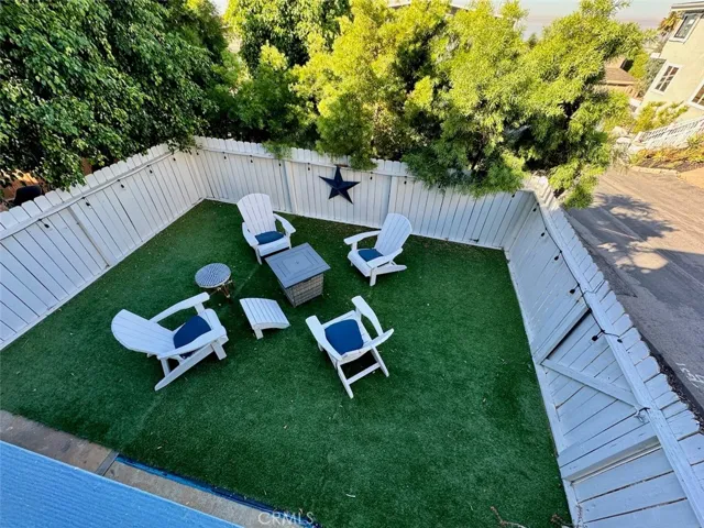 995 La Mirada Street, Laguna Beach, California 92651