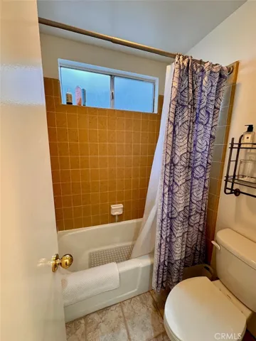 995 La Mirada Street, Laguna Beach, California 92651