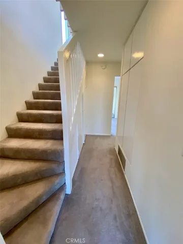 995 La Mirada Street, Laguna Beach, California 92651
