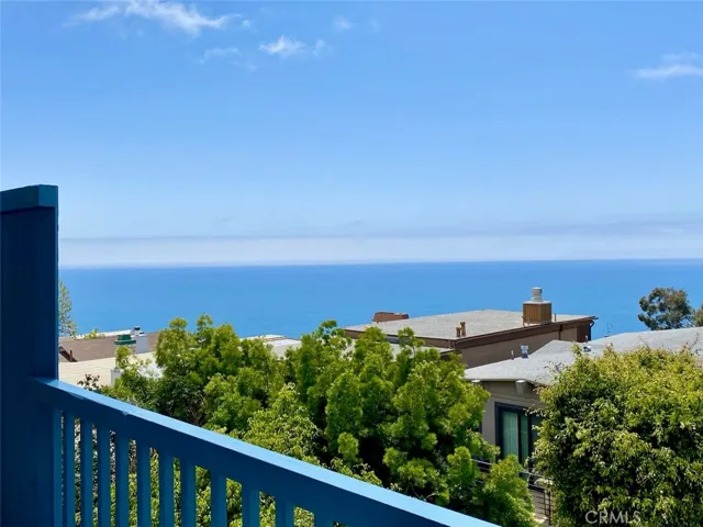 995 La Mirada Street, Laguna Beach, California 92651