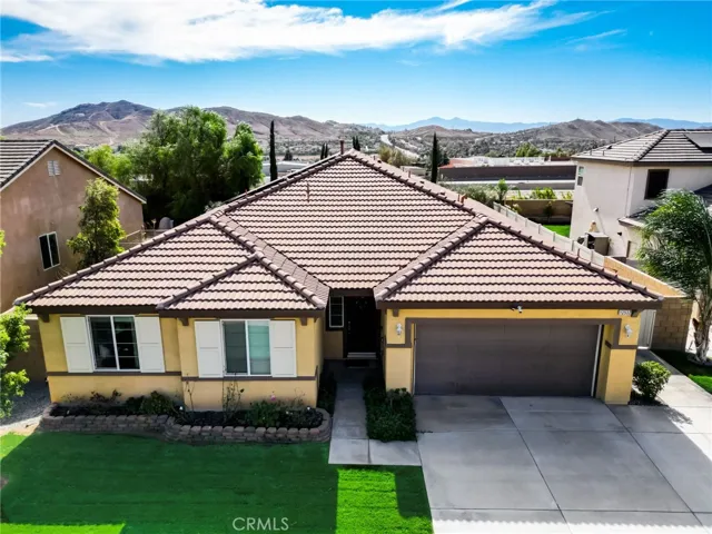 12532 Beryl Way, Jurupa Valley, California 92509
