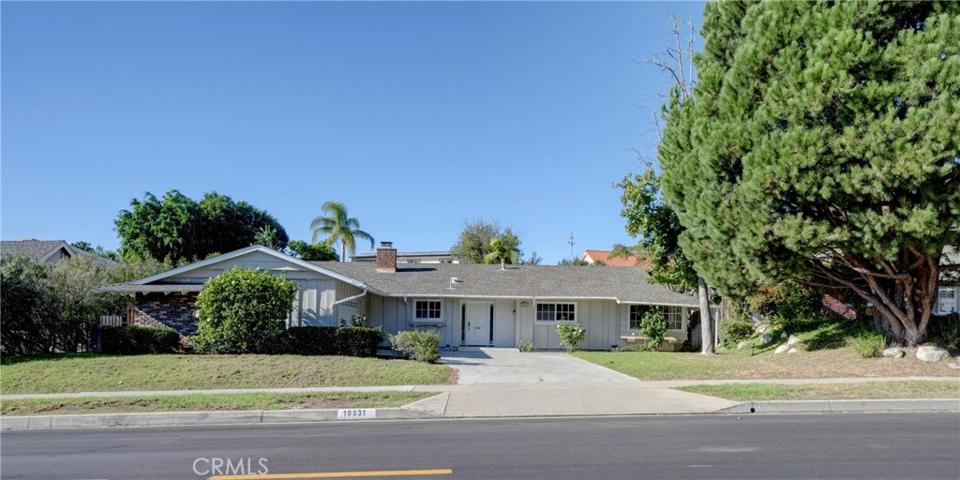Welcome to Single Level Living in Yorba Linda