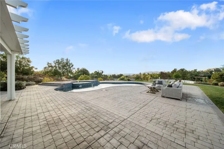 41110 Los Ranchos Circle, Temecula, California 92592