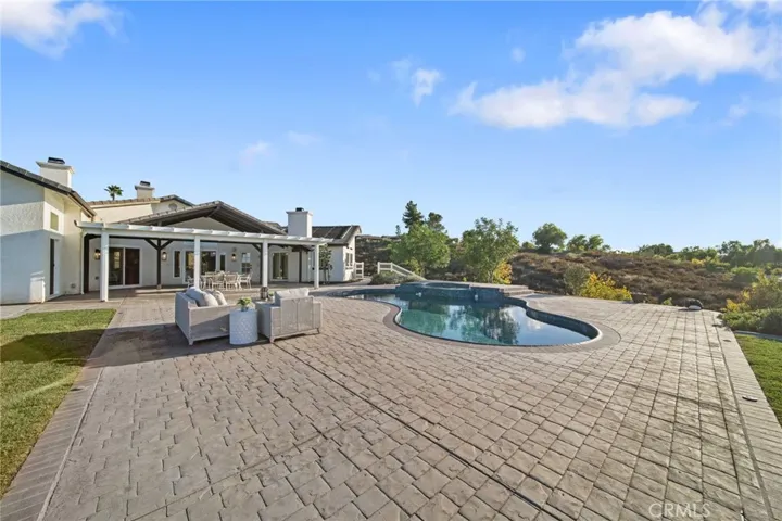41110 Los Ranchos Circle, Temecula, California 92592