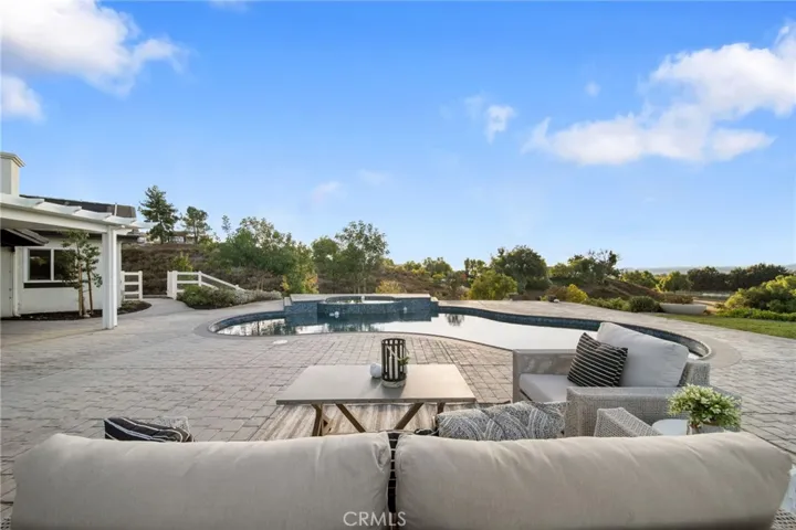 41110 Los Ranchos Circle, Temecula, California 92592