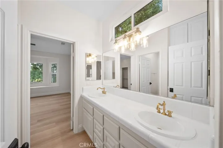 41110 Los Ranchos Circle, Temecula, California 92592