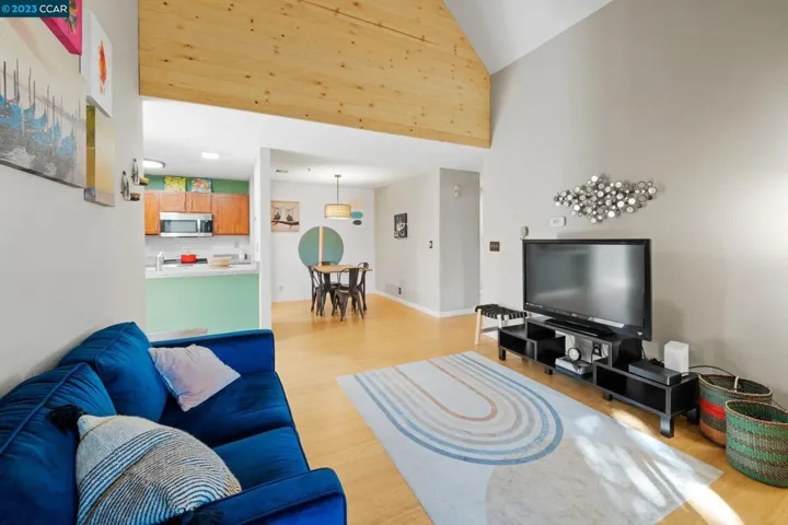 3173 Wayside Plaza Unit 312, Walnut Creek, California 94597
