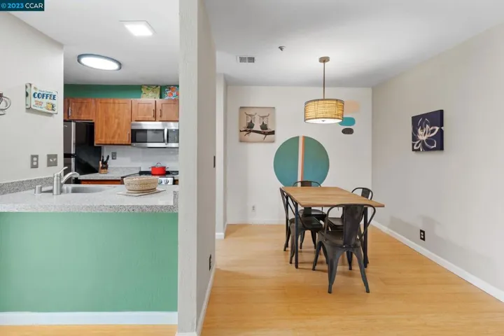 3173 Wayside Plaza Unit 312, Walnut Creek, California 94597