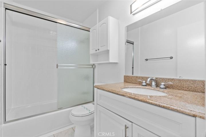 2 bed/2 bath-unit 3