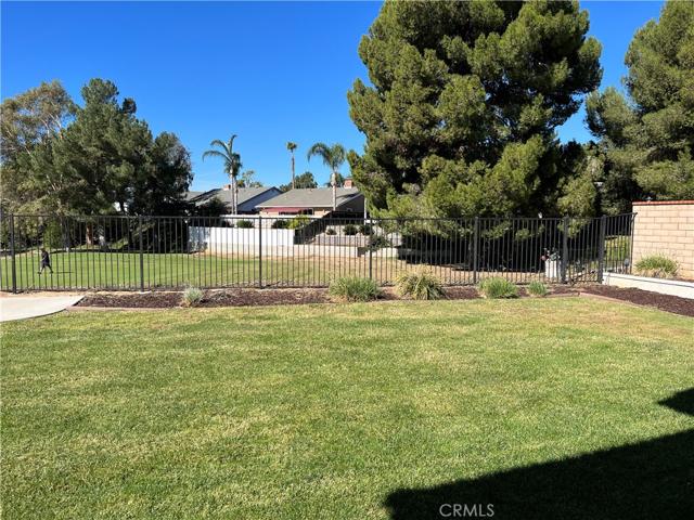Spacious back yard with golf course views!