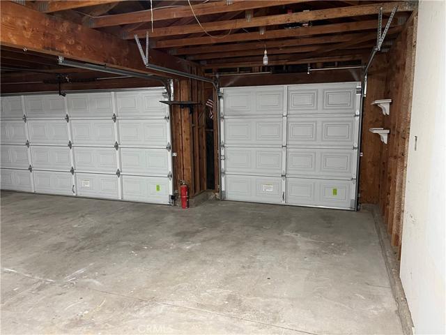 1 car part of the 3 car garage
