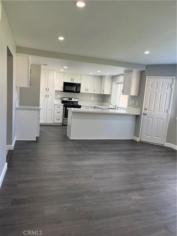 Remodeled kitchen and quartz  countertops