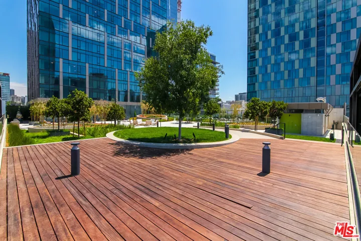 889 Francisco Street 911, Los Angeles, California 90017
