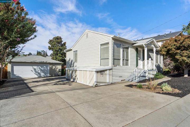 18981 Lake Chabot Rd, Castro Valley, California 94546