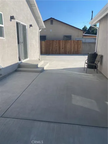 8207 Wheatland Avenue, Sun Valley, California 91352