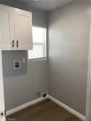 8207 Wheatland Avenue, Sun Valley, California 91352