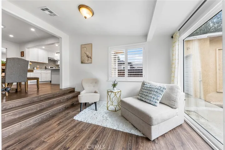 410 E Colorado Boulevard, Arcadia, California 91006