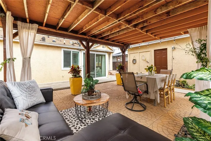 410 E Colorado Boulevard, Arcadia, California 91006