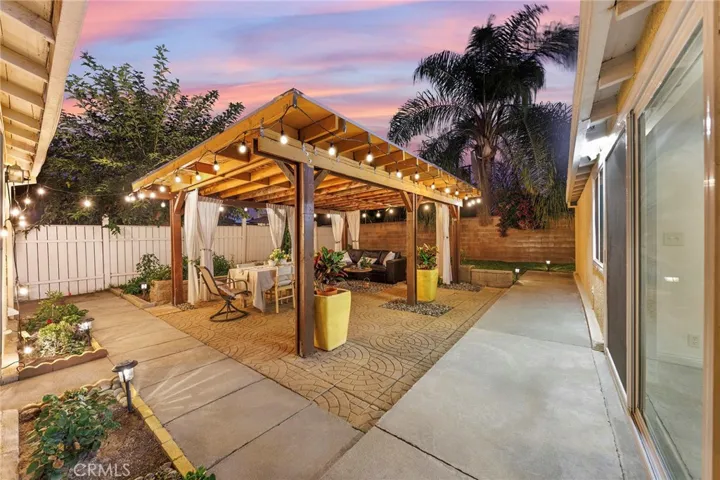 410 E Colorado Boulevard, Arcadia, California 91006